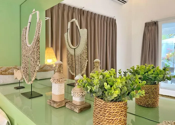 Fully Renovated 3br In - Oberoi Villa *