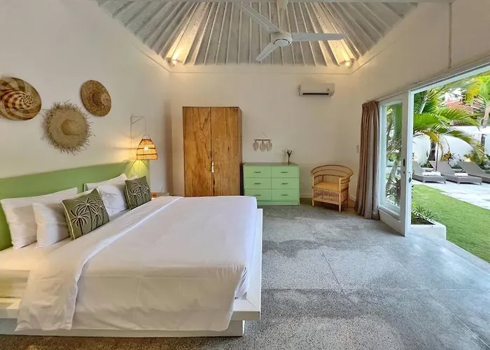 Fully Renovated 3br In - Oberoi Seminyak
