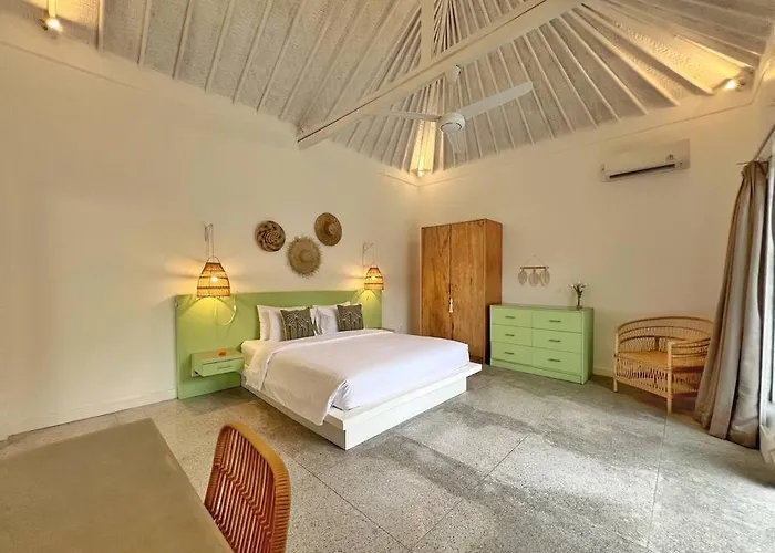 Villa Fully Renovated 3br In - Oberoi *