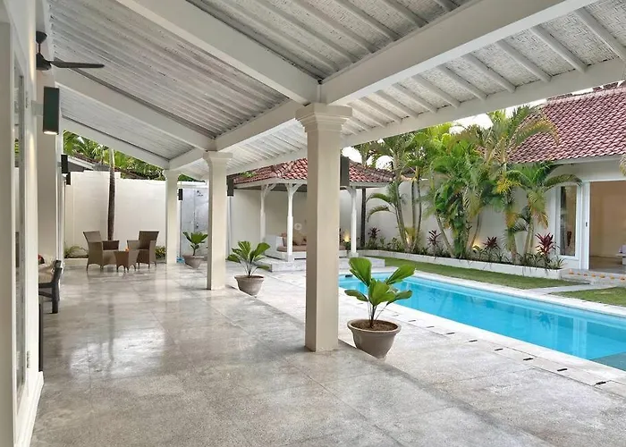 Villa Fully Renovated 3br In - Oberoi